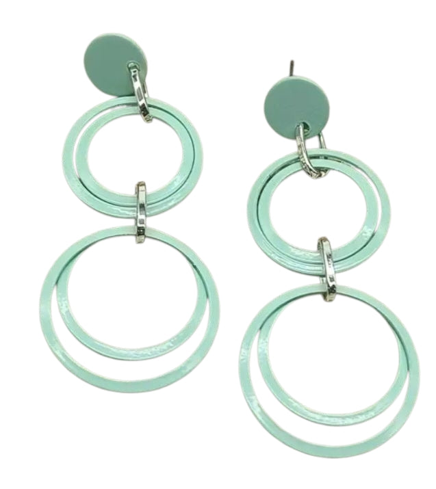 Long circles earrings - Pale Green