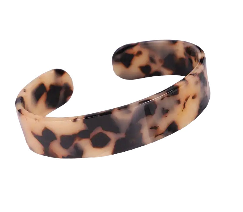 Pale turtoiseshell acrylic cuff bracelet