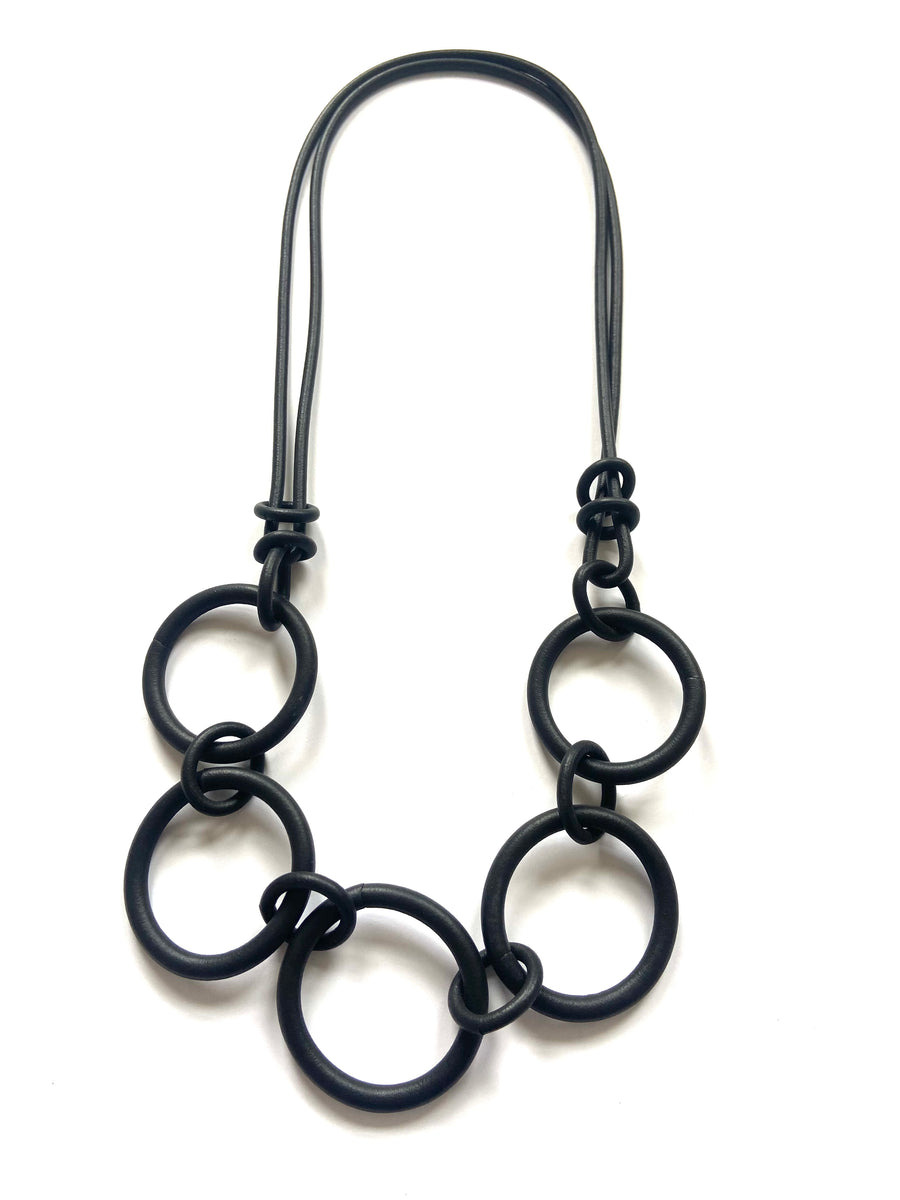Black chunky rubber short necklace